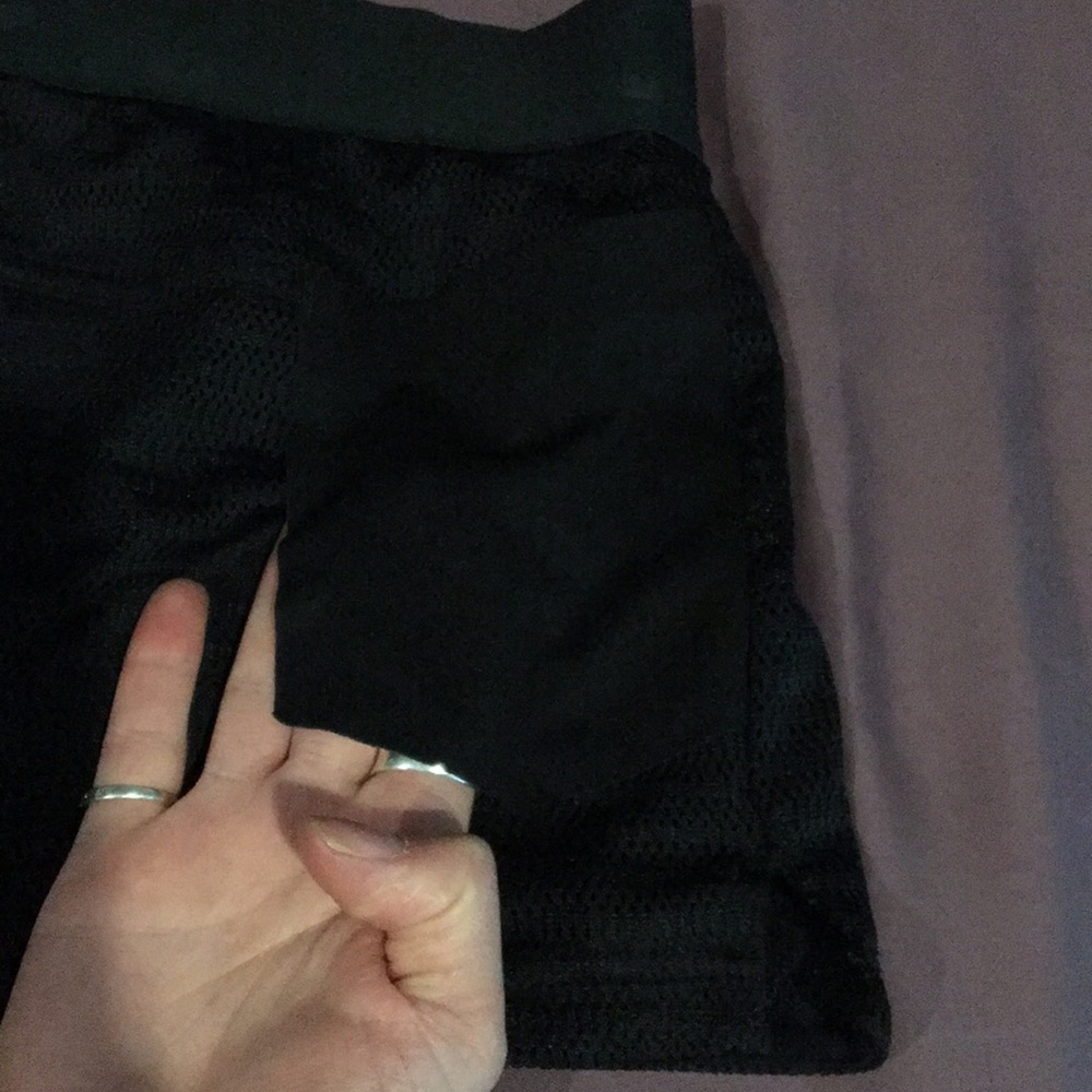 Shorts - Picture 3 of 3